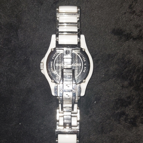 MICHAEL Michael Kors Silver and White Watch - Picture 4 of 6